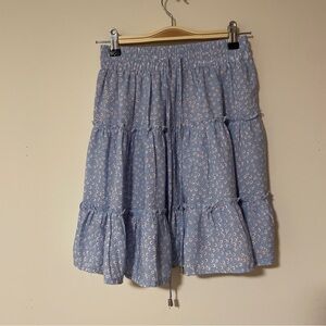Princess Polly tiered ruffle blue red white floral flowy skirt size 4